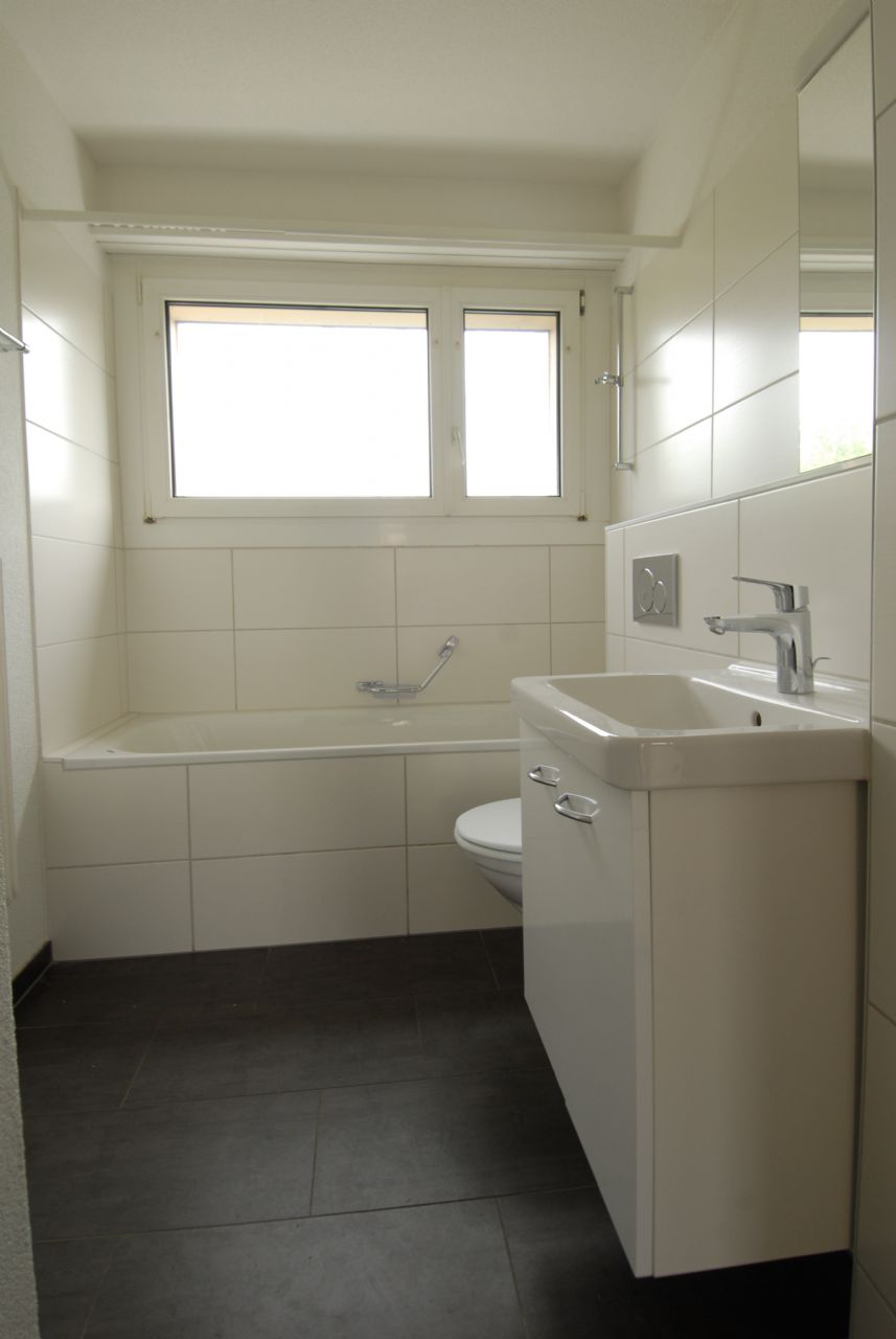 Ihr neues Zuhause mit grossem Balkon, Nähe Schule und Autobahnanschluss!