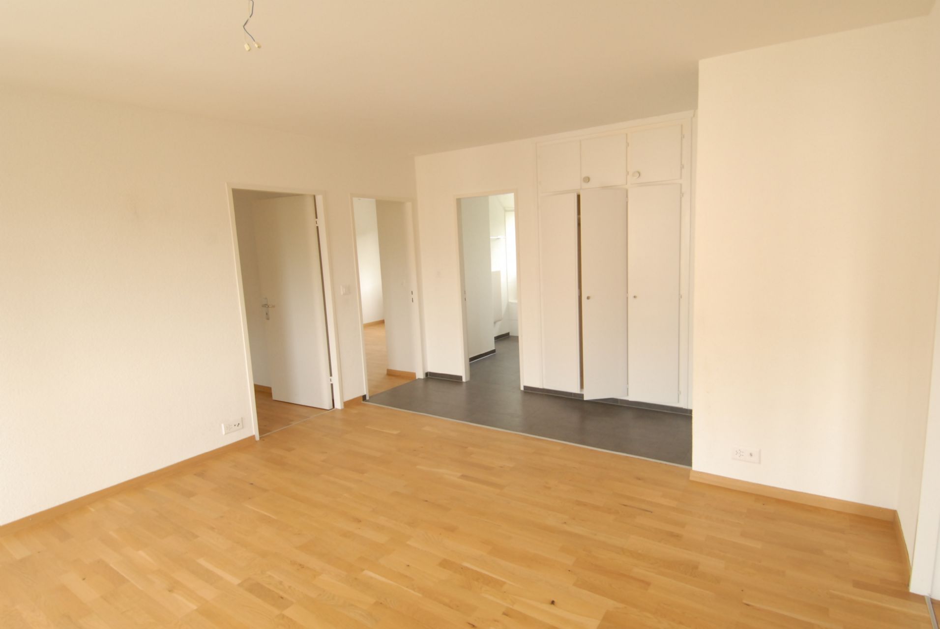 Ihr neues Zuhause mit grossem Balkon, Nähe Schule und Autobahnanschluss!