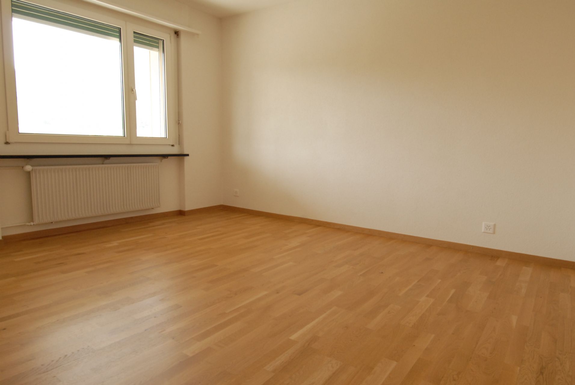 Ihr neues Zuhause mit grossem Balkon, Nähe Schule und Autobahnanschluss!
