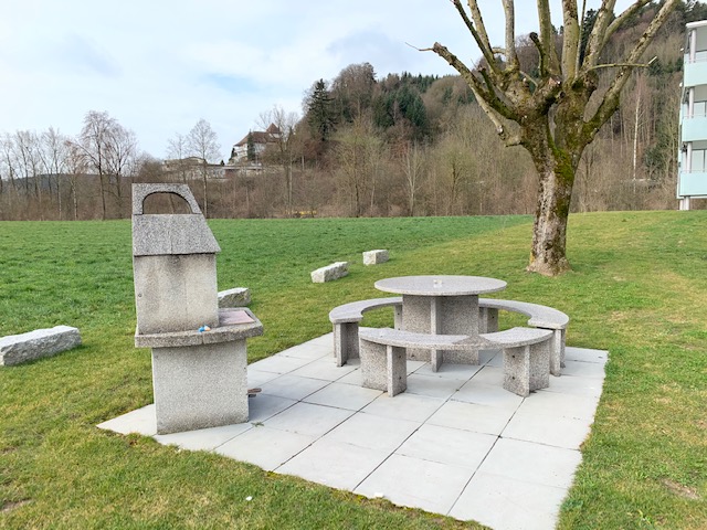 Attikawohnung mit grosser Terrasse!