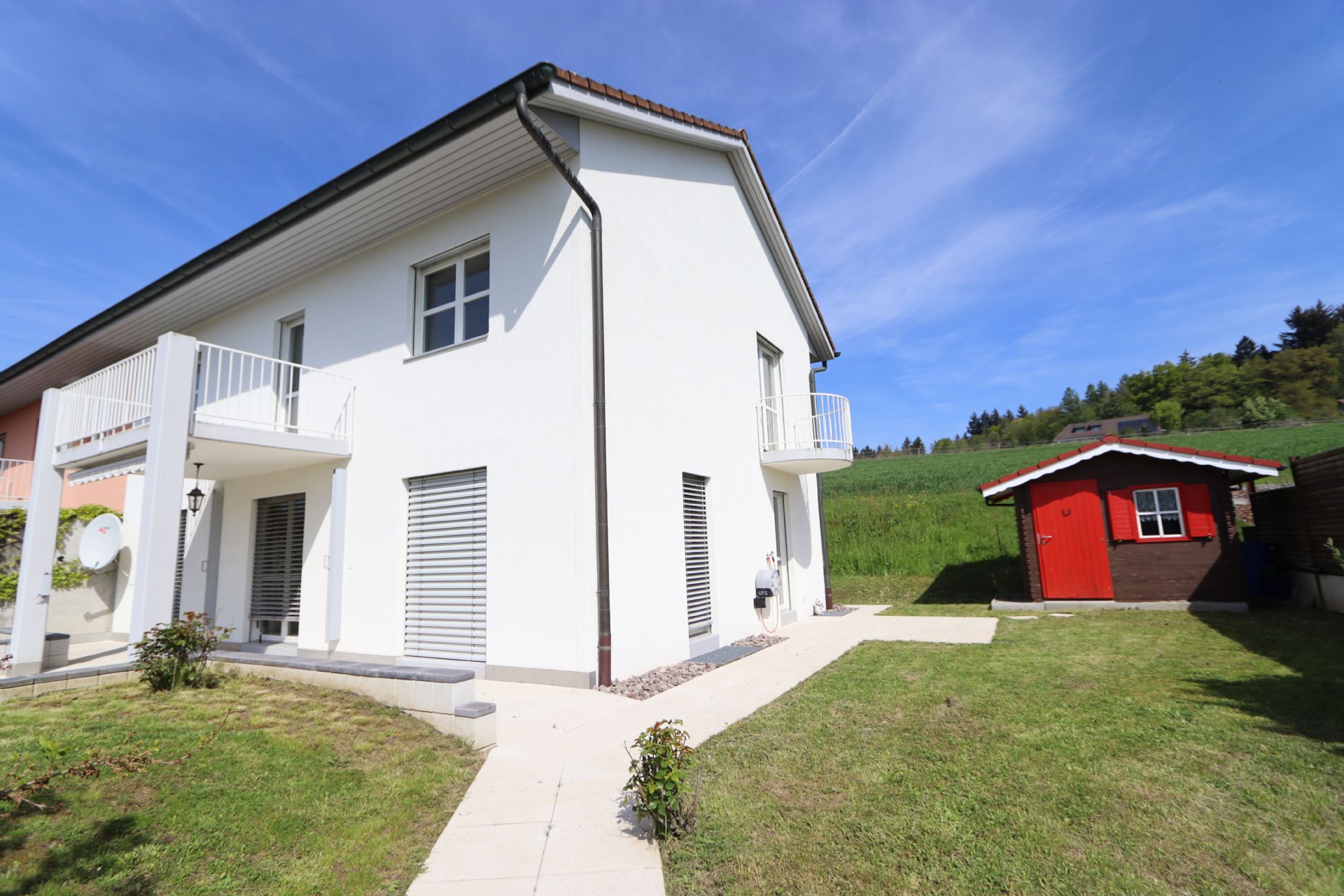 7-Zimmer-Einfamilienhaus in grüner Umgebung zu verkaufen