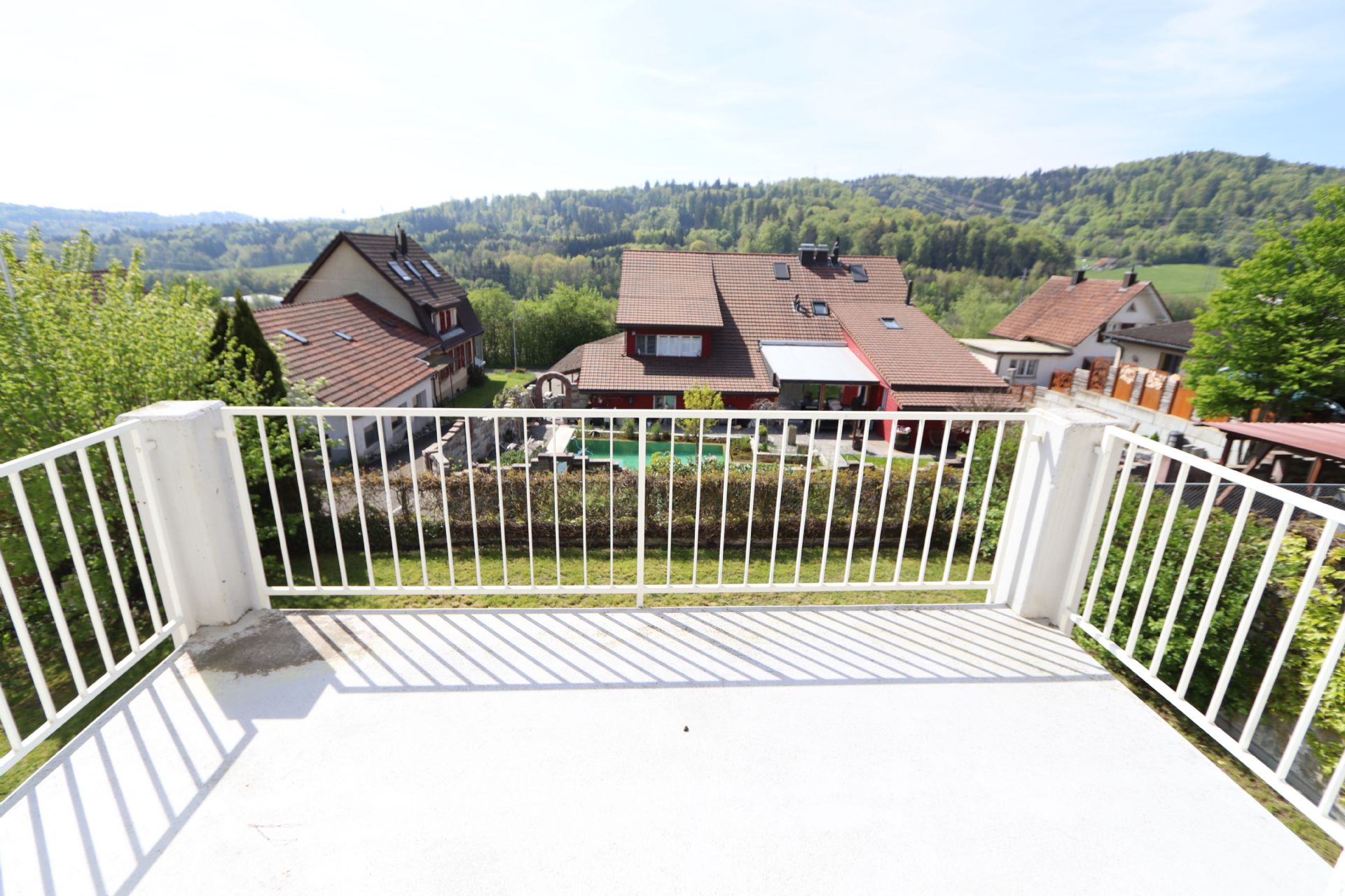 7-Zimmer-Einfamilienhaus in grüner Umgebung zu verkaufen