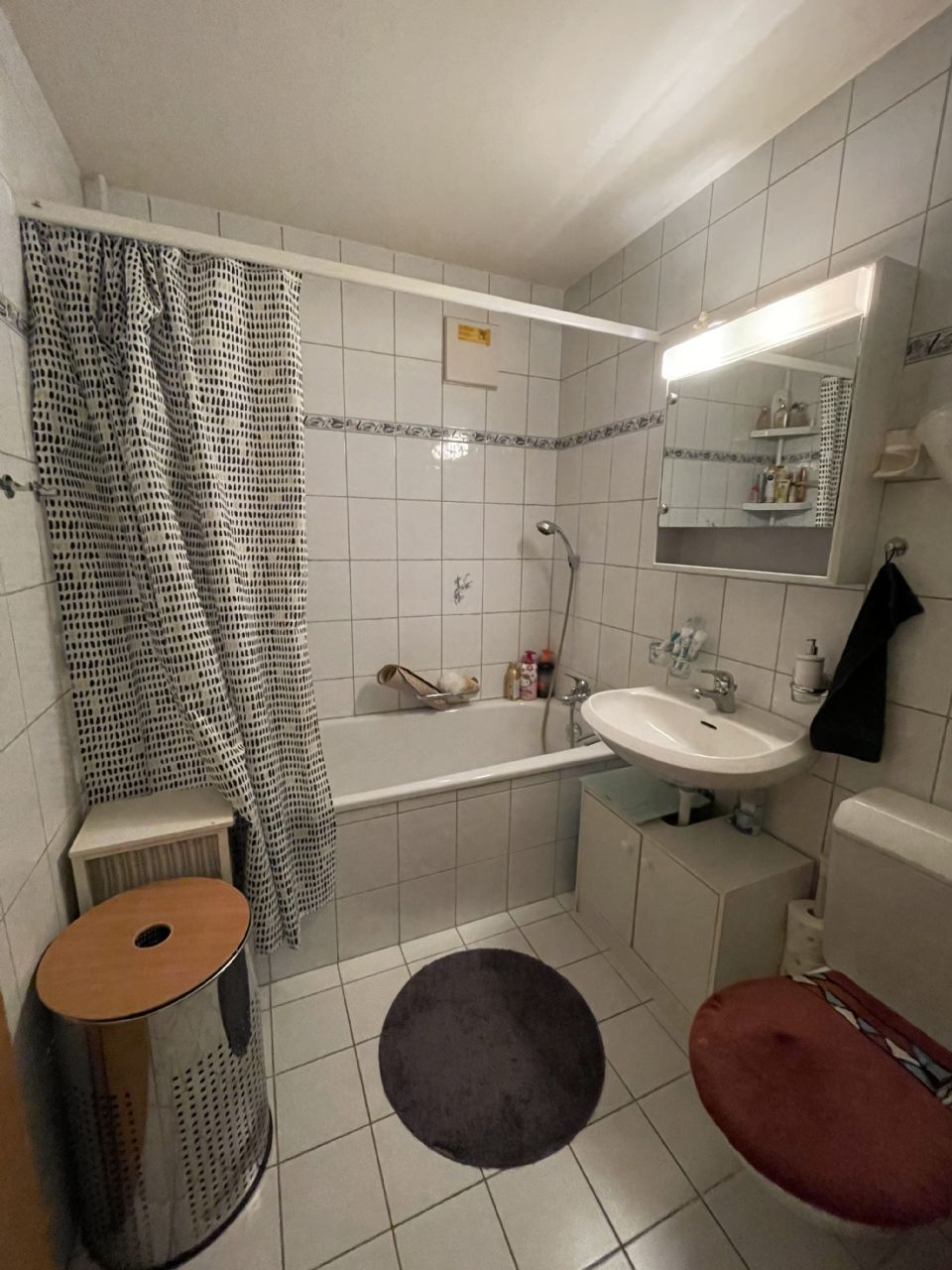 4.5-Zimmer-Eigentumswohnung im Parterre inkl. 3 Einstellhallenplätzen
