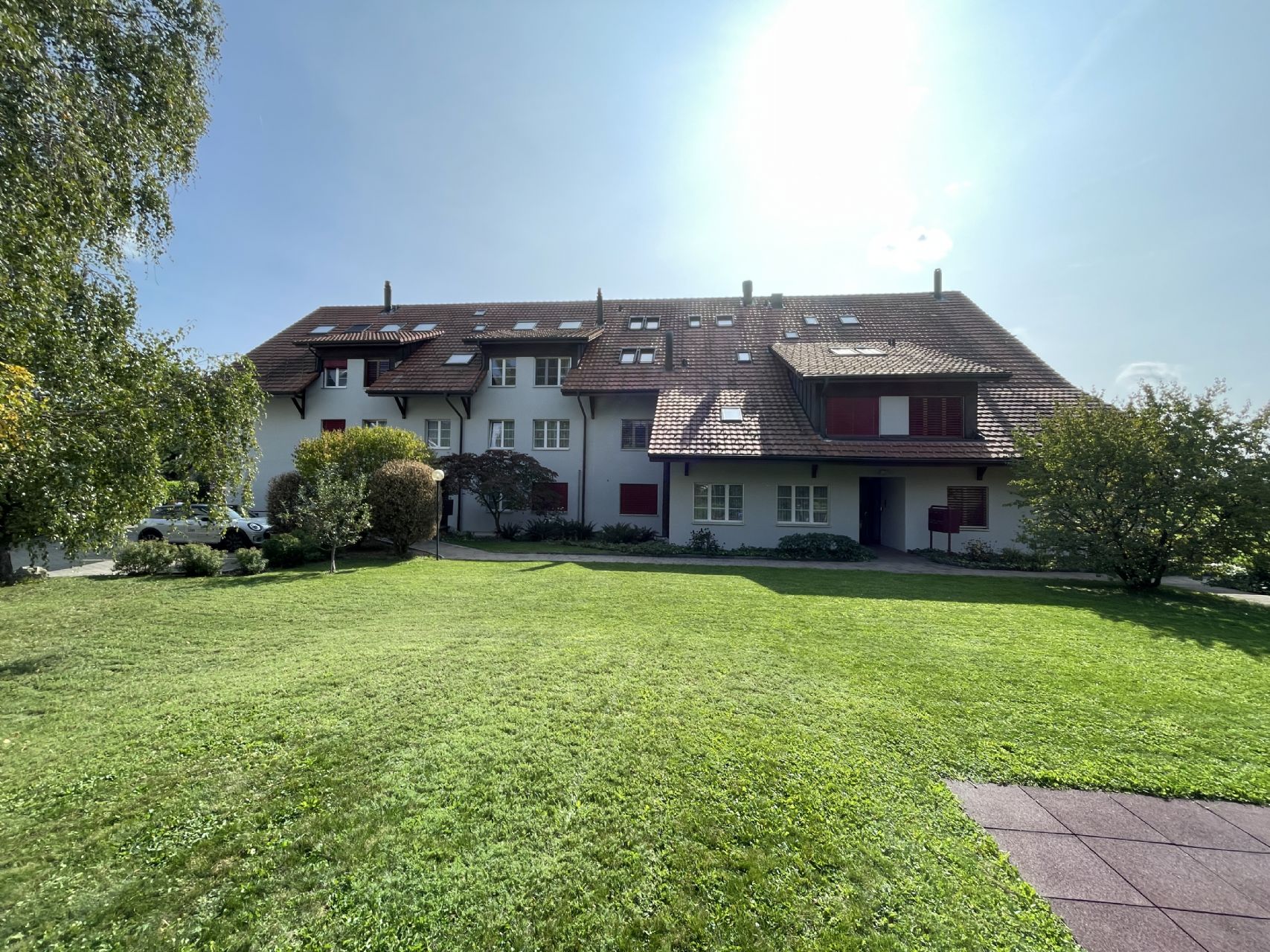 4.5-Zimmer-Eigentumswohnung im Parterre inkl. 3 Einstellhallenplätzen