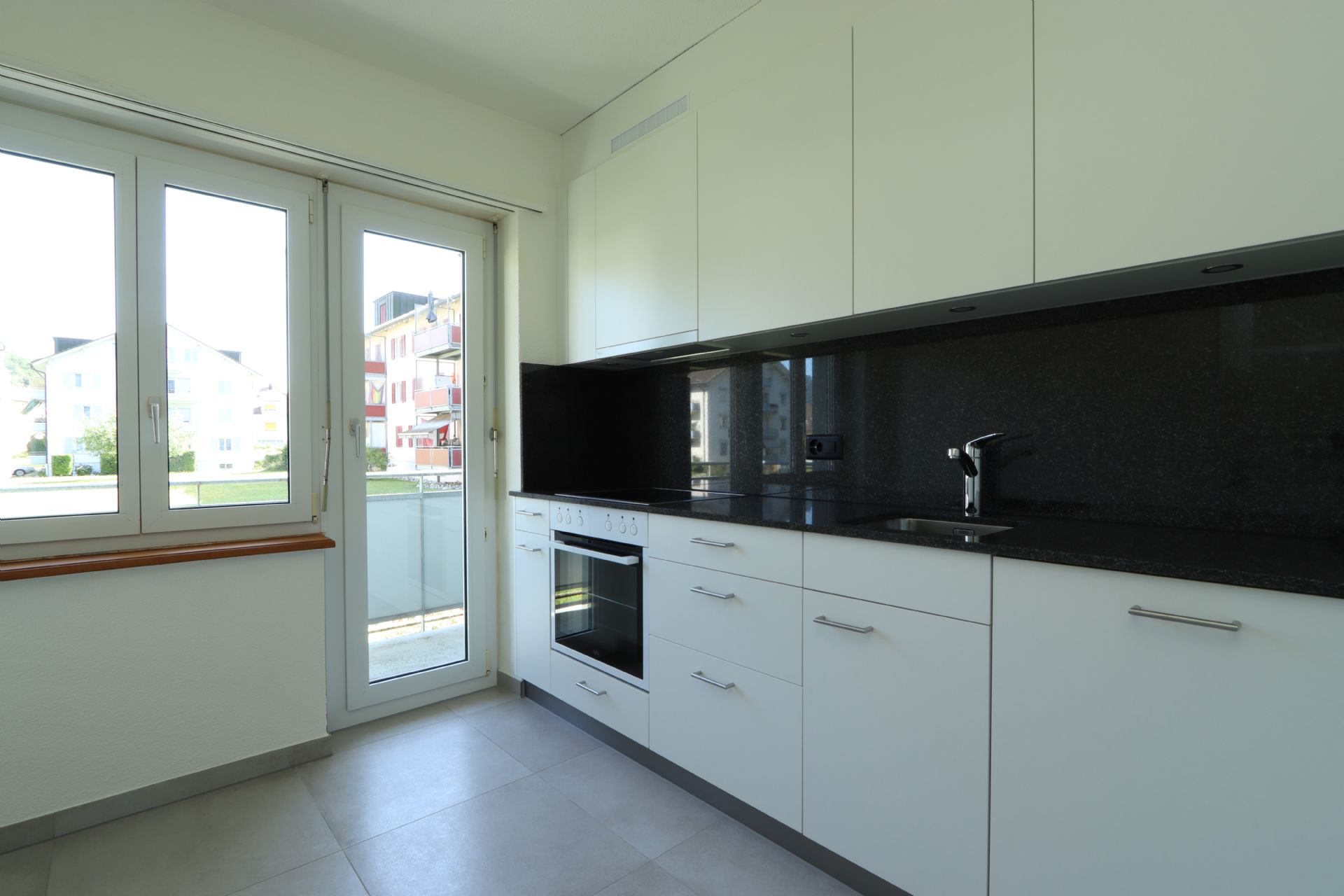 Wohnung direkt neben dem Vögeligarten!