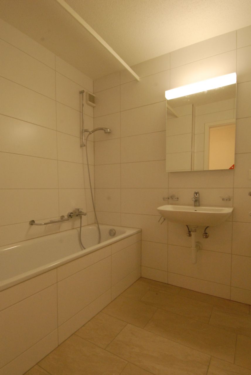 Wohnen an ruhiger Lage! Grosszügige Wohnung Nähe Waldrand!