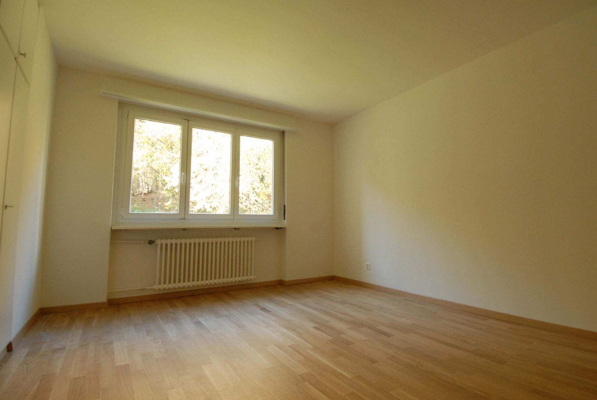 Wohnen an ruhiger Lage! Grosszügige Wohnung Nähe Waldrand!