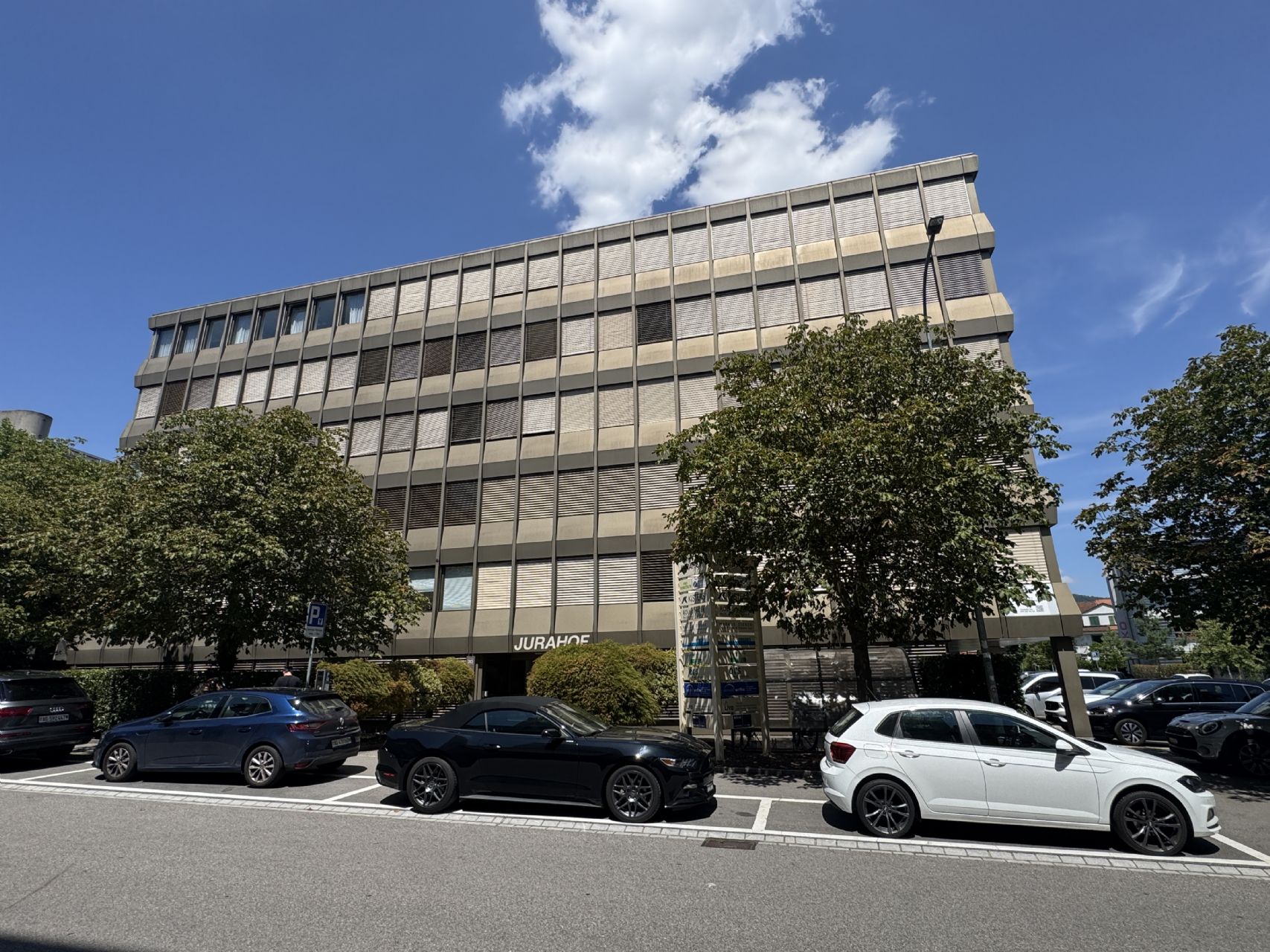 Repräsentative Gewerbefläche mit 284m2 an zentraler Lage