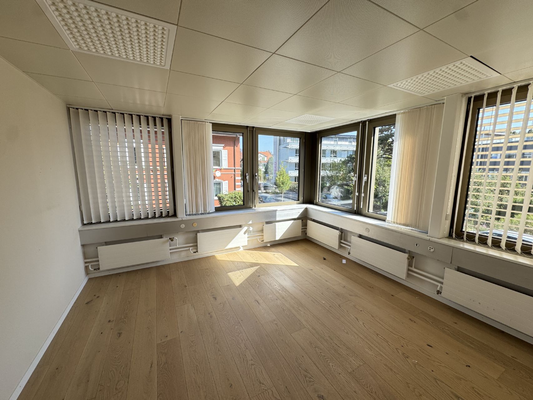 Repräsentative Gewerbefläche mit 284m2 an zentraler Lage