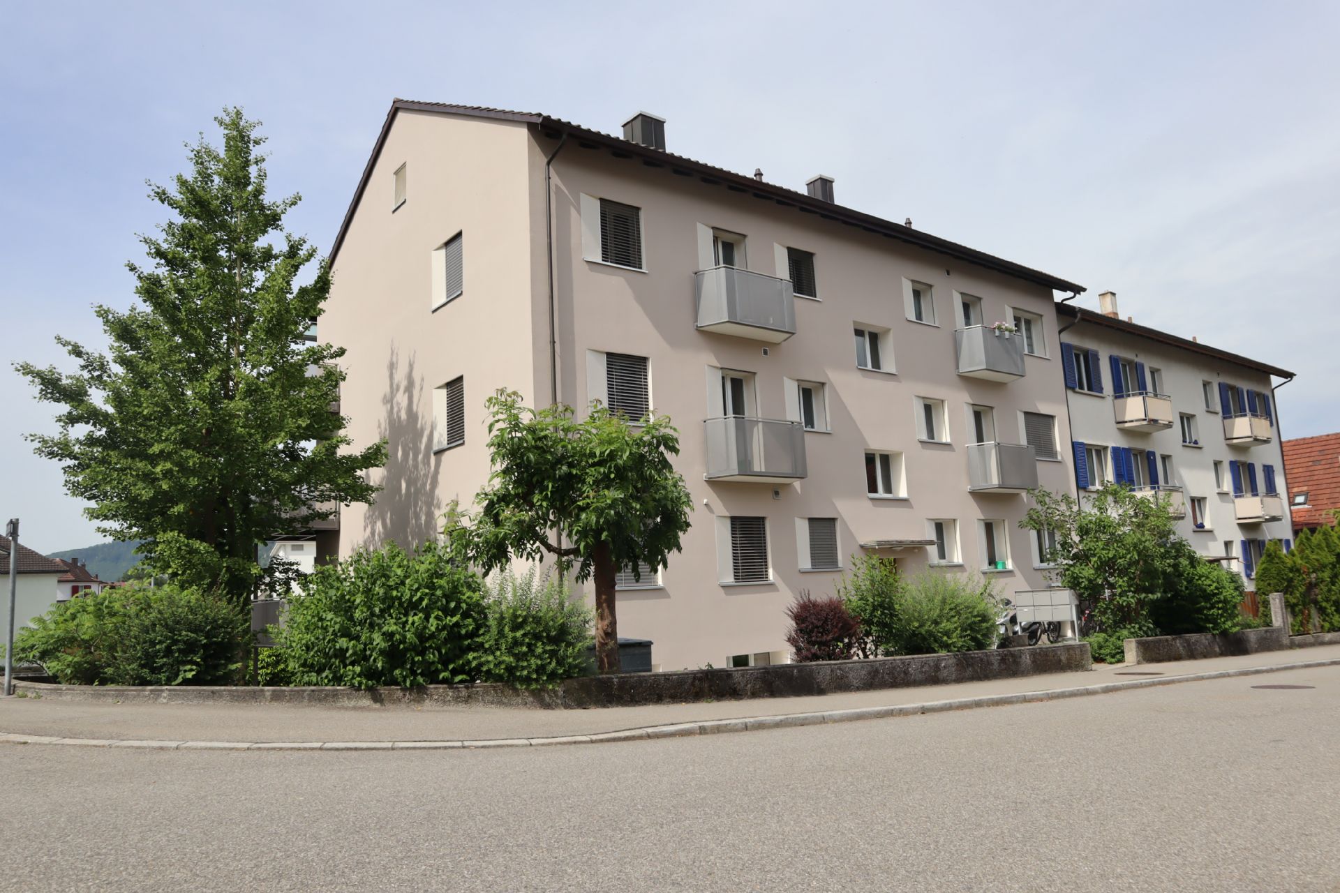 Wohnen an schöner Lage, mit grossem Balkon!