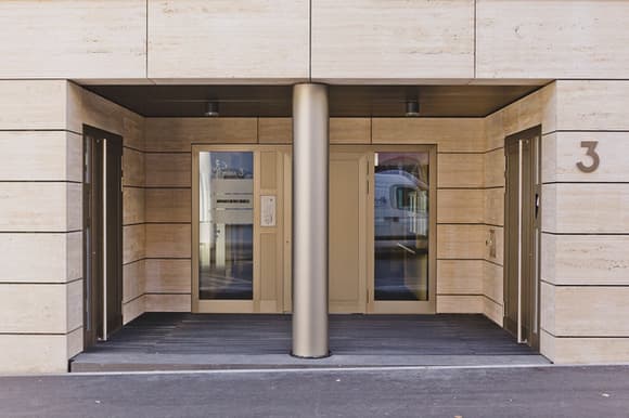Bürofläche im Erdgeschoss West mit Gartenterrasse und Kühlanlage