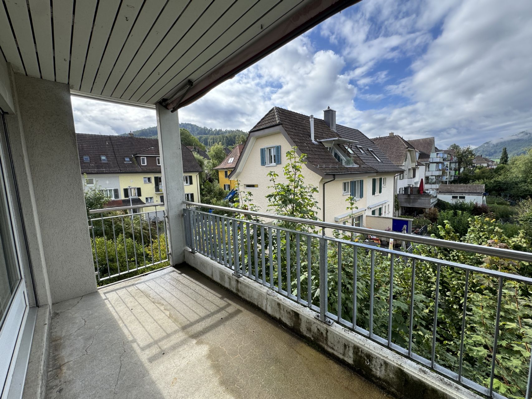 Mehrfamilienhaus mit 5 Einheiten zu verkaufen