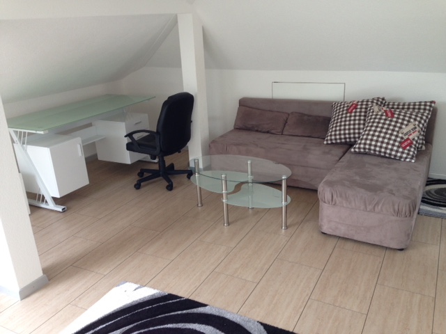 Perfekte Wohnung für Pendler und Studenten! Möbliert!