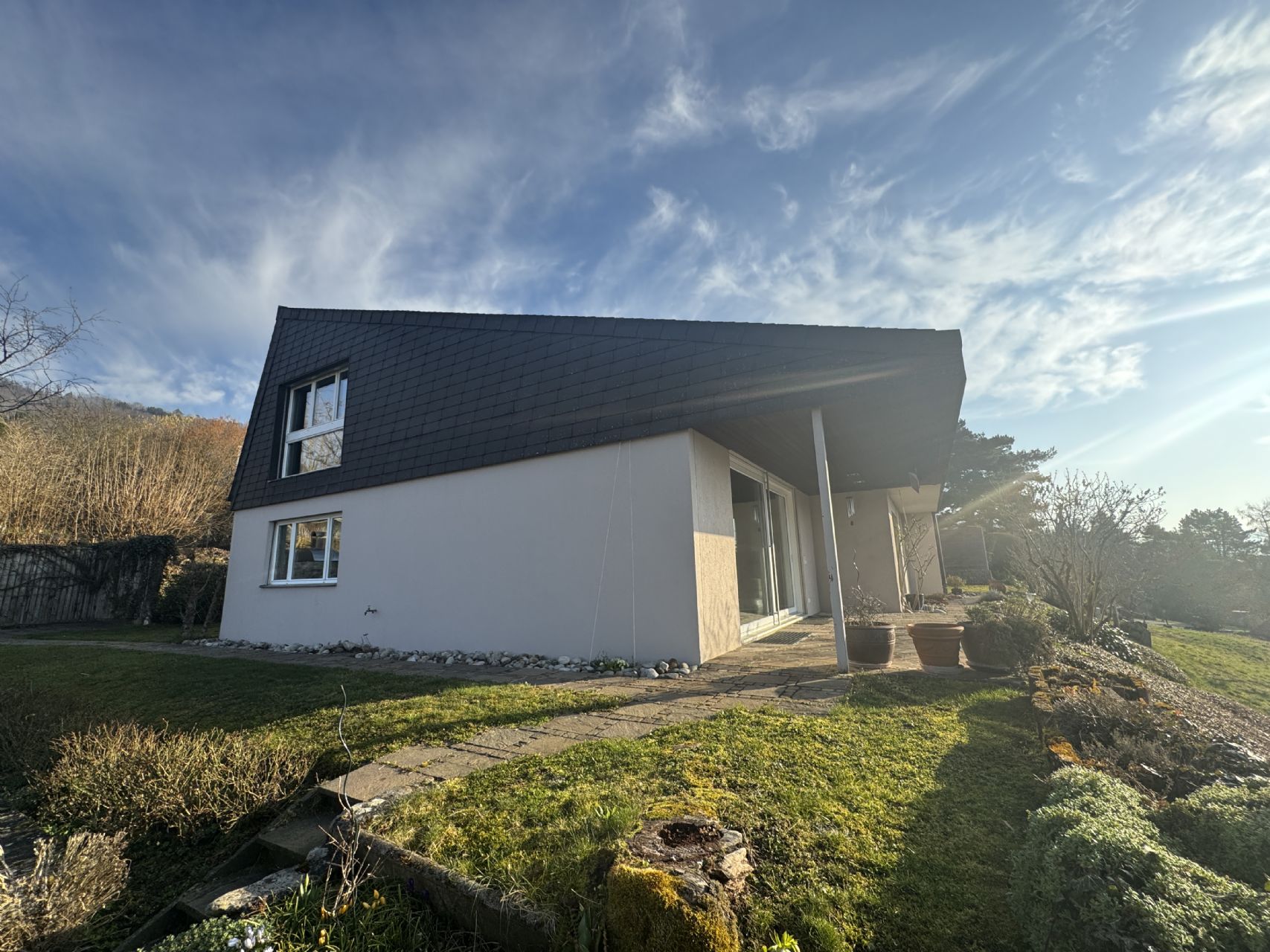 Freistehendes Einfamilienhaus mit Panoramablick