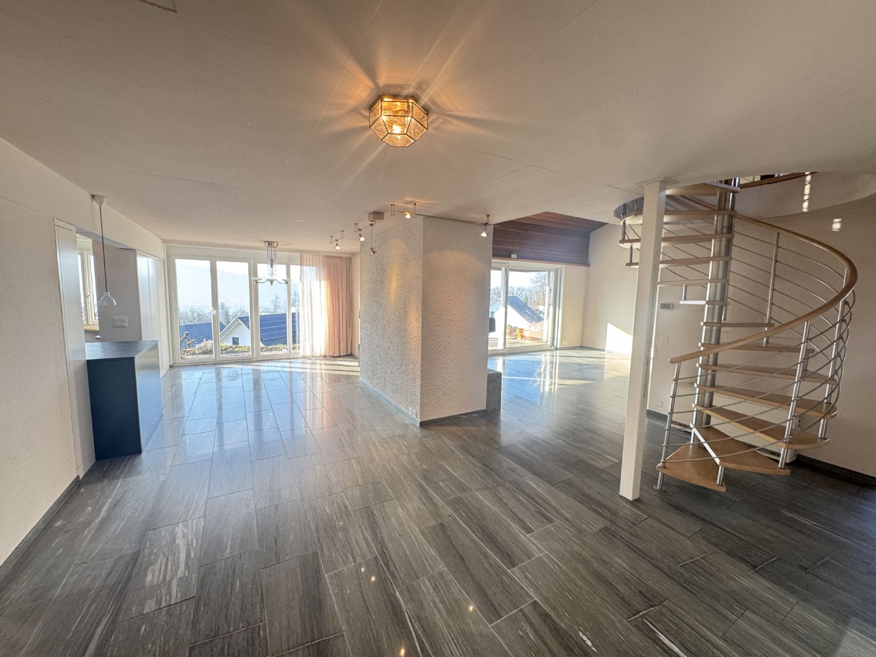 Freistehendes Einfamilienhaus mit Panoramablick