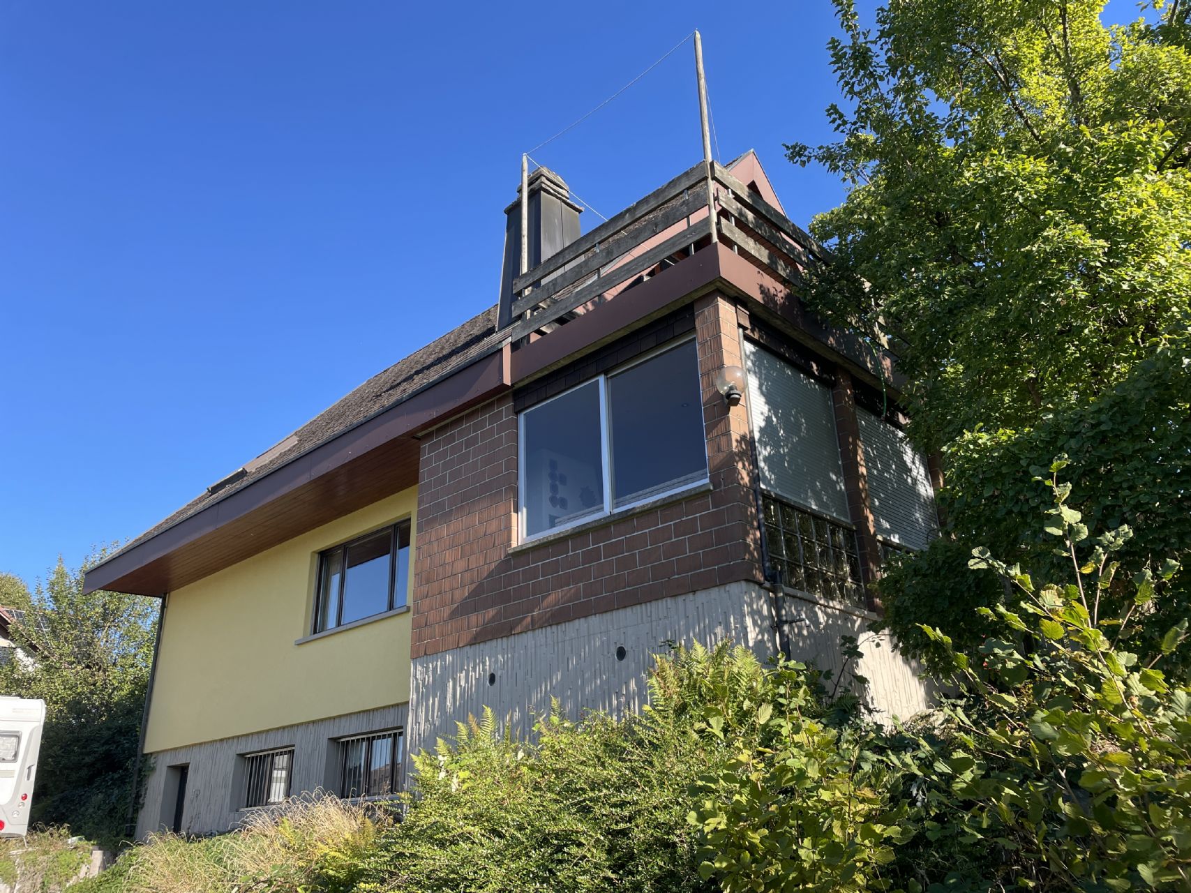 Einfamilienhaus mit 1417m2 Landanteil