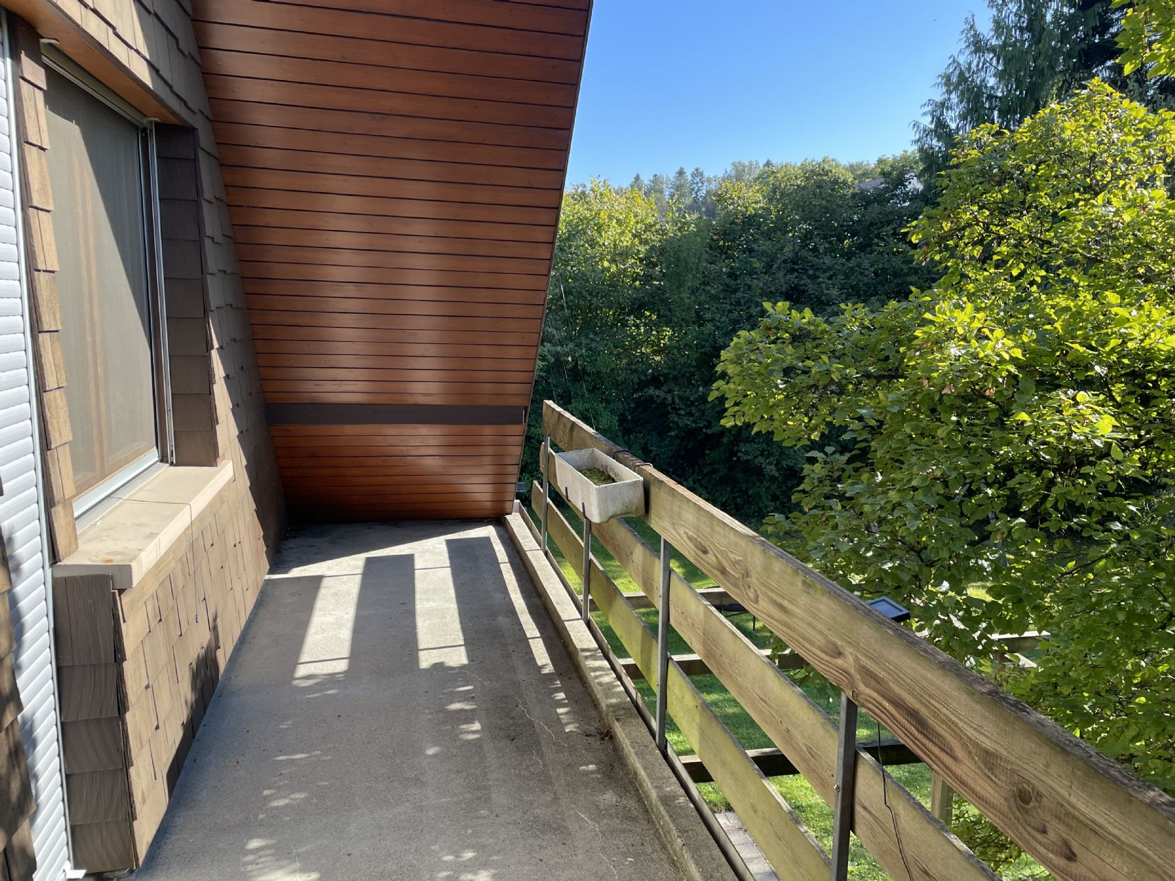 Einfamilienhaus mit 1417m2 Landanteil