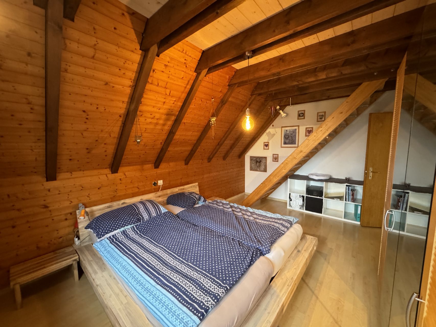 Einfamilienhaus mit 1417m2 Landanteil