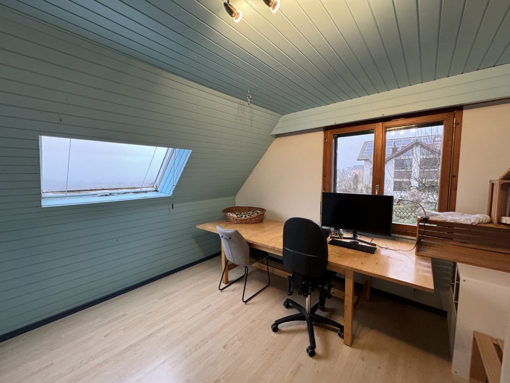 Einfamilienhaus mit 1417m2 Landanteil