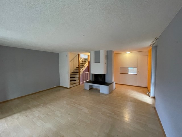 5.5-Zimmer-Eck-Reihenhaus