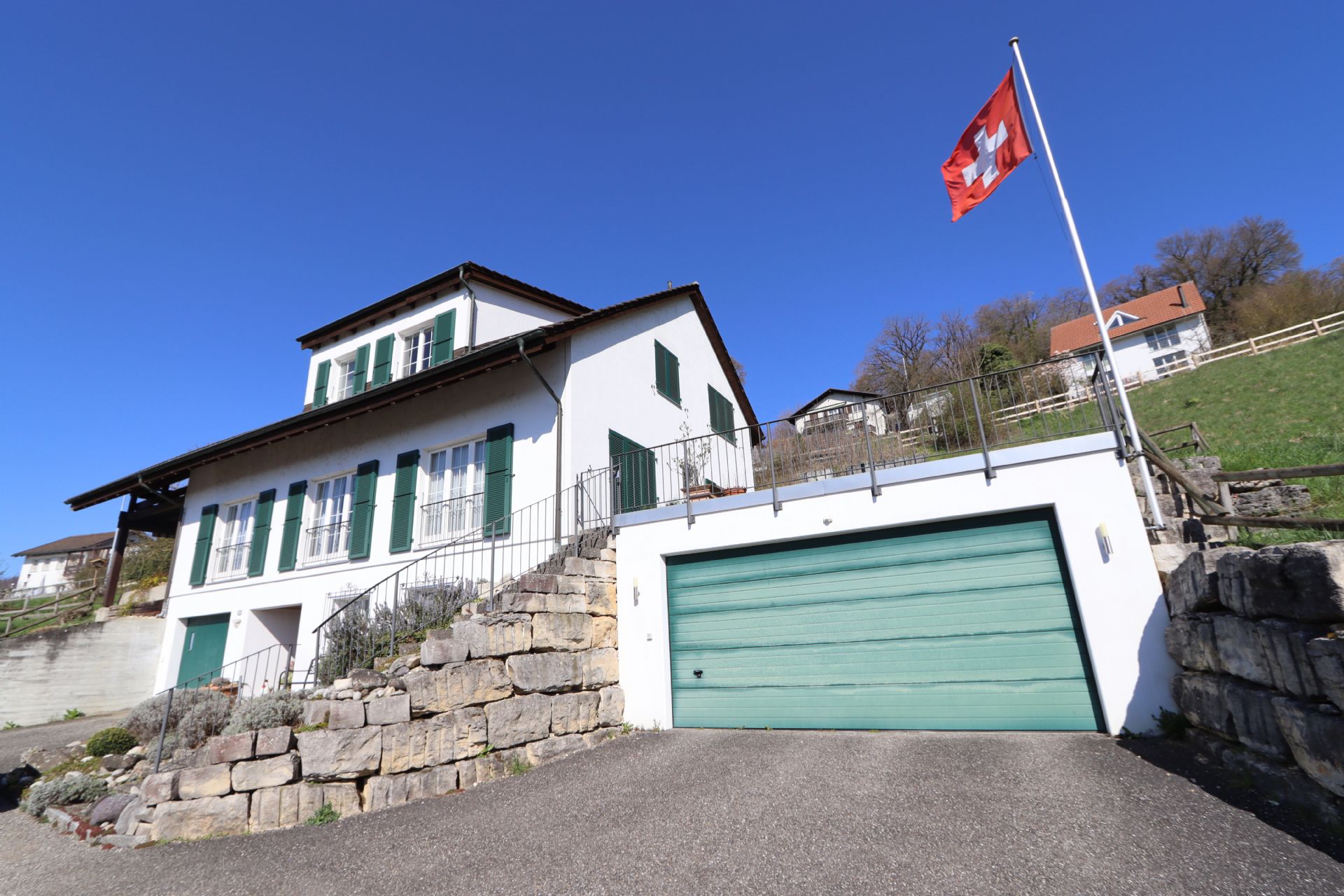 Einfamilienhaus an erhöhter Lage