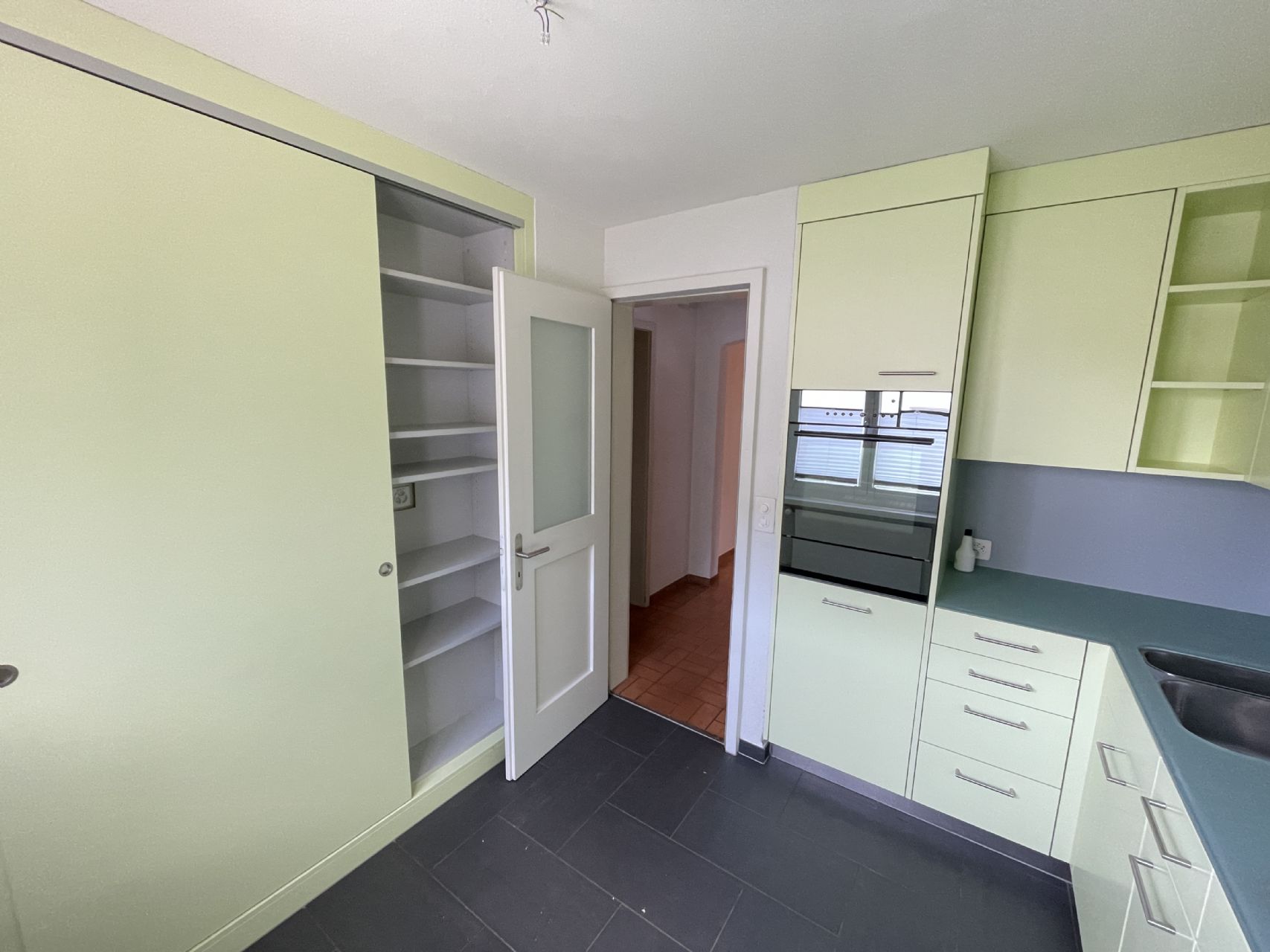 5.5-ZW-Einfamilienhaus mit Pool
