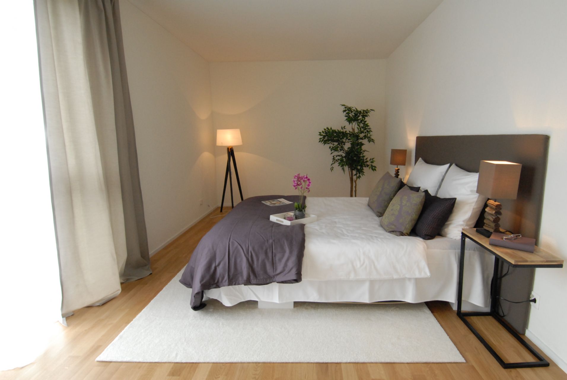 Hochwertig ausgebaute Wohnung mit idealster Öv-Anbindung