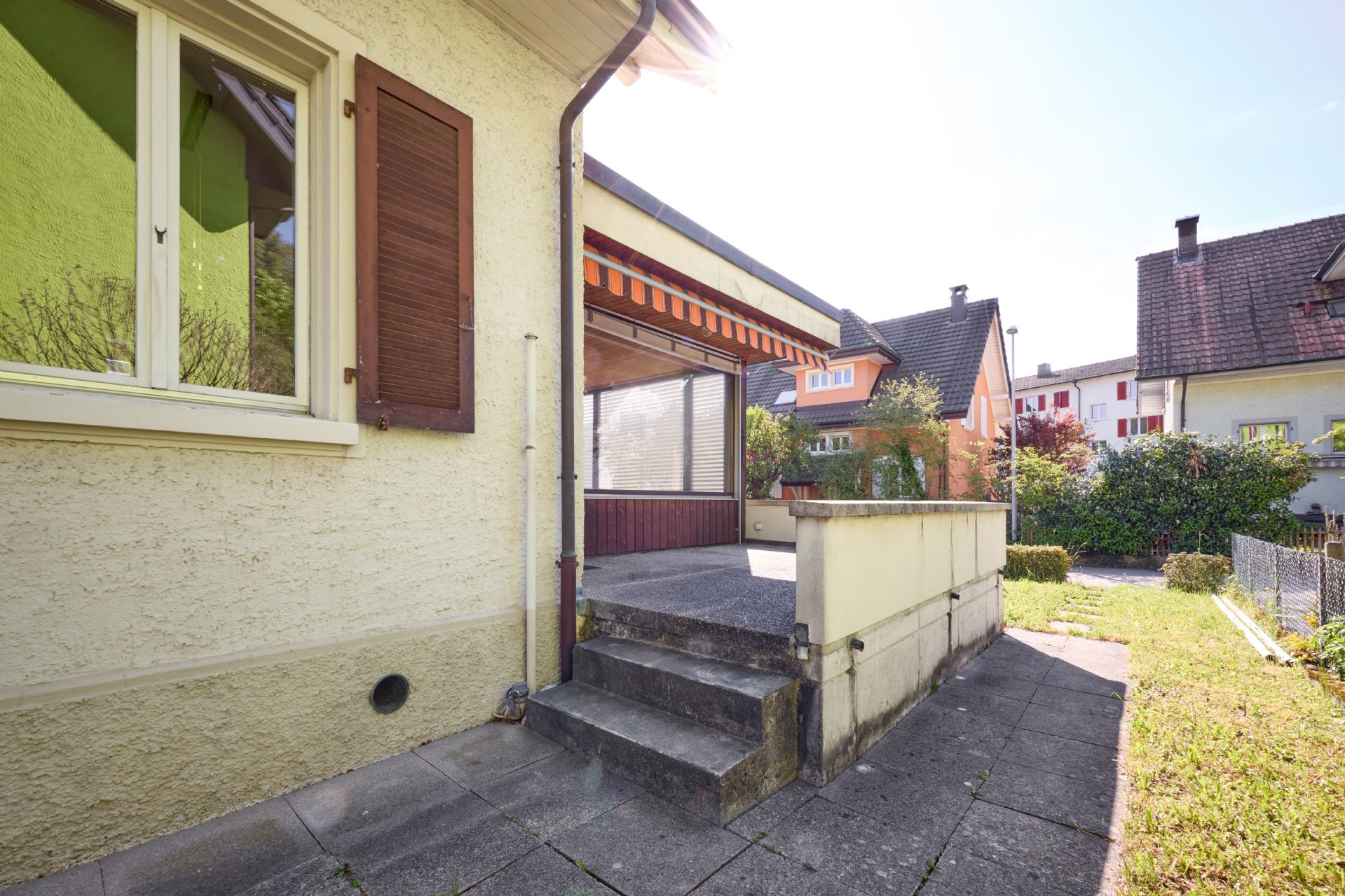 RESERVIERT - Freistehendes 5.5-Zimmer-Einfamilienhaus zu verkaufen