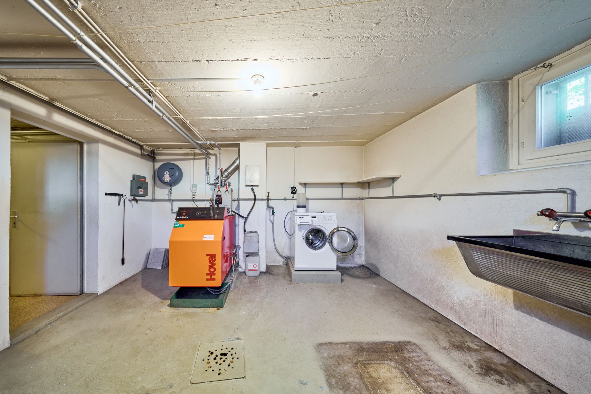 RESERVIERT - Freistehendes 5.5-Zimmer-Einfamilienhaus zu verkaufen