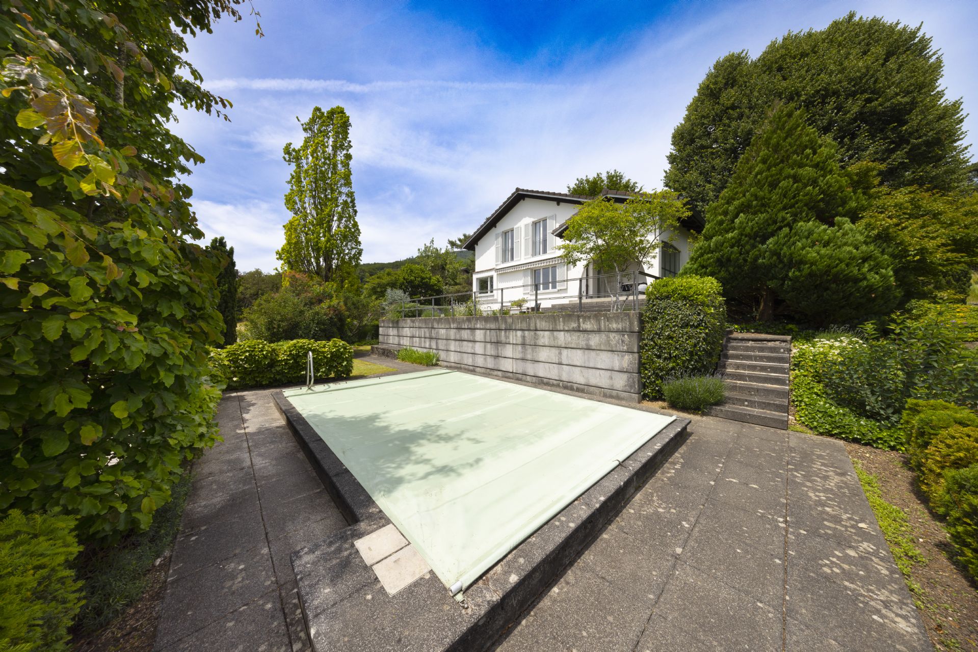 Freistehendes 5.5-Zimmer-Einfamilienhaus mit Weitsicht zu verkaufen