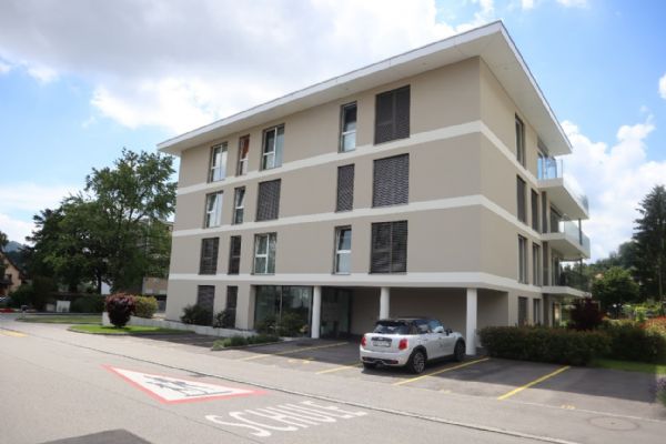 Moderne, wunderschön ausgebaute Parterre-Wohnung